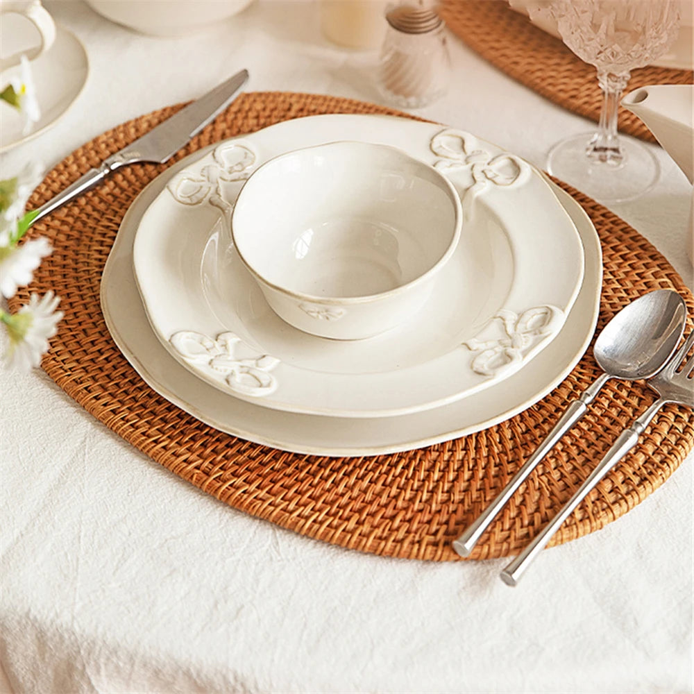 French Style White Set Porcelain Tableware Dishes Household Dish Plate Kitchen Supplies Bow Embossed Bowl Dinner Plate Package