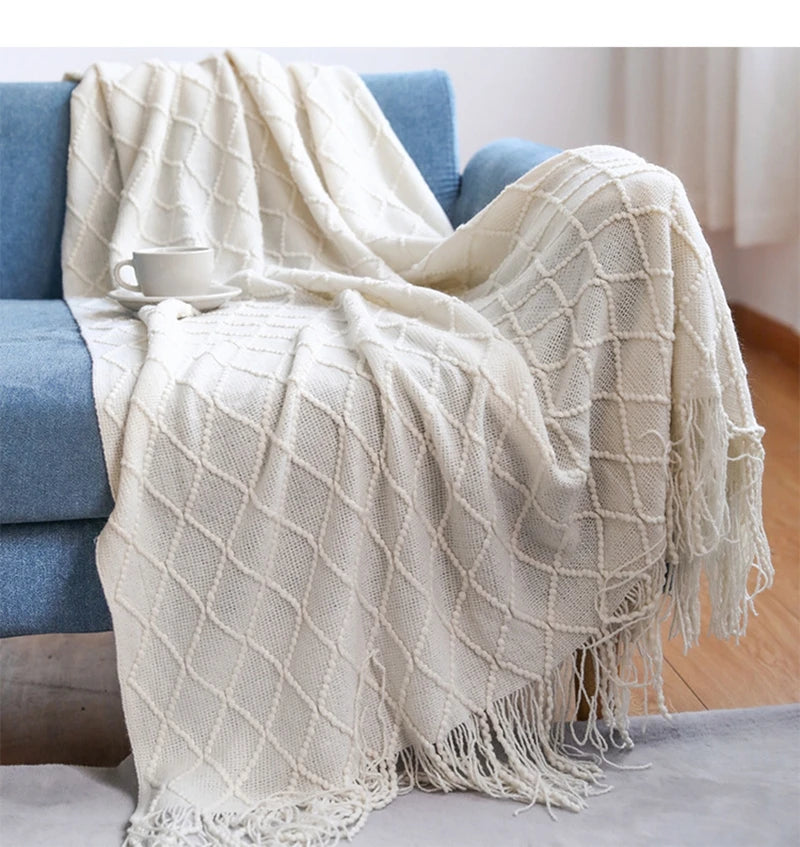 Khaki Knitted Tassel Blanket