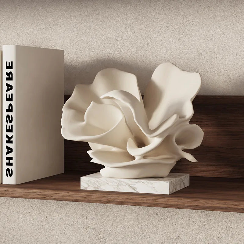 Resin Handicraft Artificial Coral Whelk Sea Shell Clamshell Manual Irregularity Decorative Figurines Home Decoration Accessories