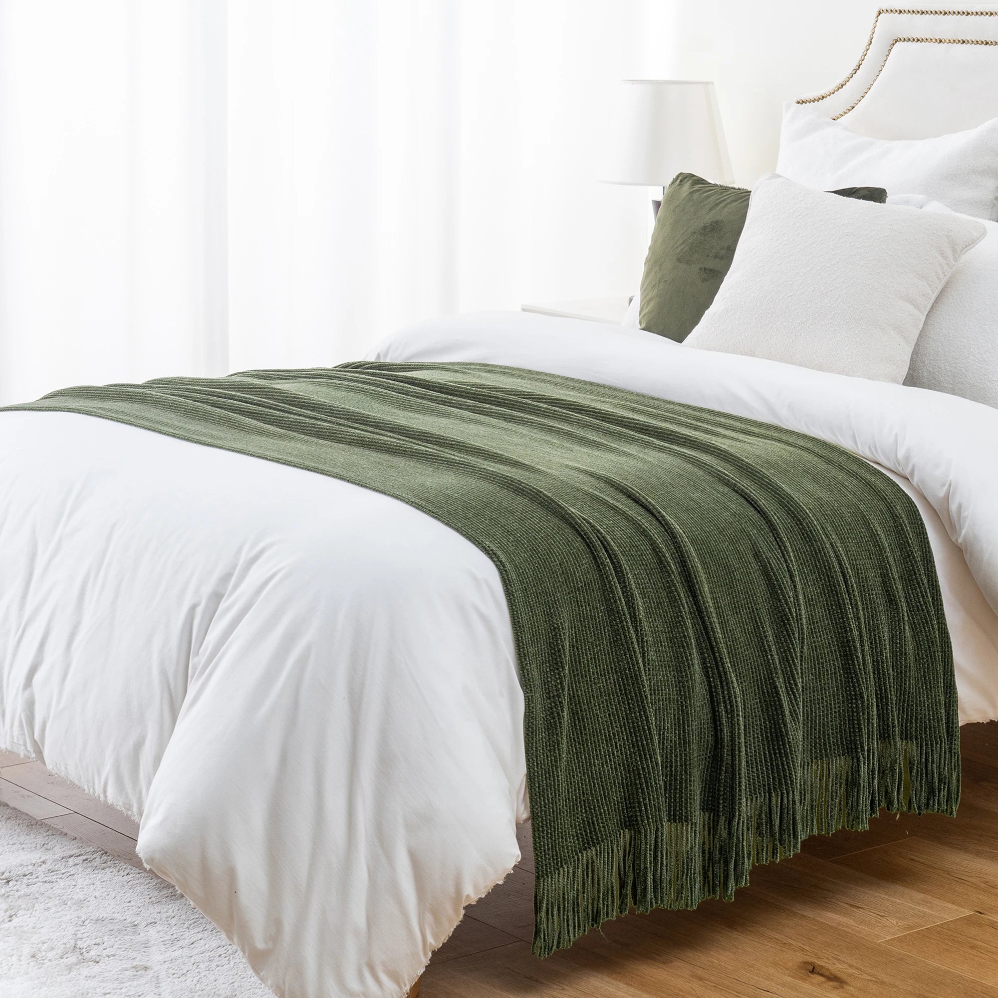 Battilo Soft Chenille Knit Blankets with Tassels Green Plaid Throw Blanket for Bed Couch Decorative Sofa Blanket Bedroom Decor